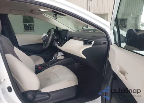 2022 Toyota Corolla Le z USA, uszkodzony, nr VIN 5YFEPMAEXNP368783